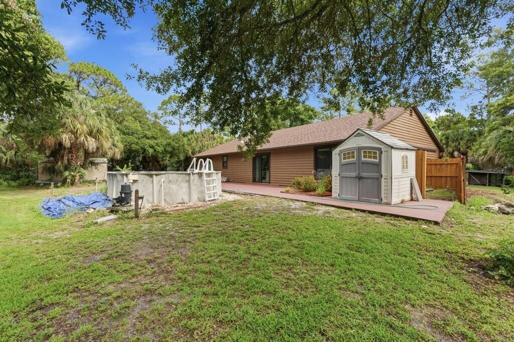 16888 Hialeah Drive W, The Acreage, FL 33470 Photo