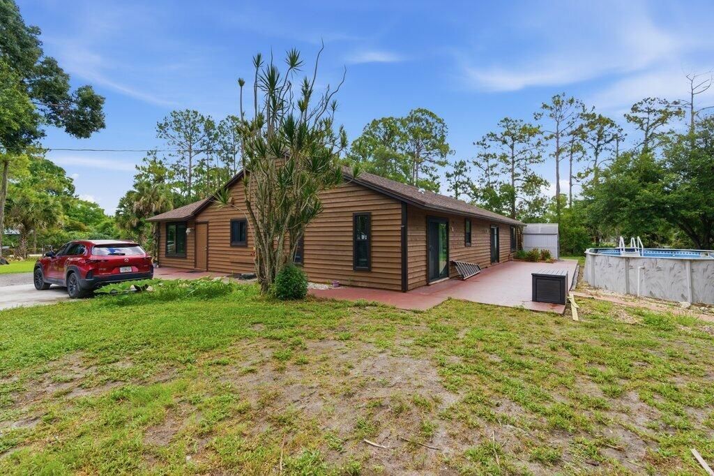 16888 Hialeah Drive W, The Acreage, FL 33470 Photo