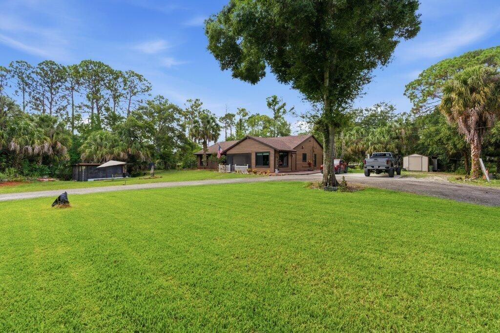 16888 Hialeah Drive W, The Acreage, FL 33470 Photo