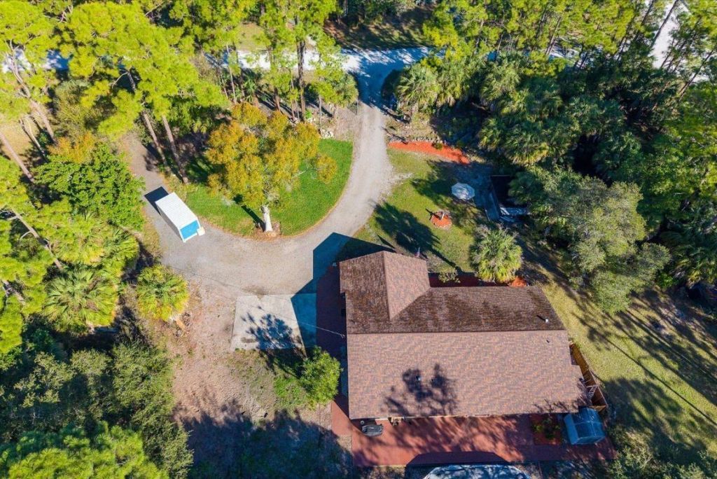 16888 Hialeah Drive W, The Acreage, FL 33470 Photo