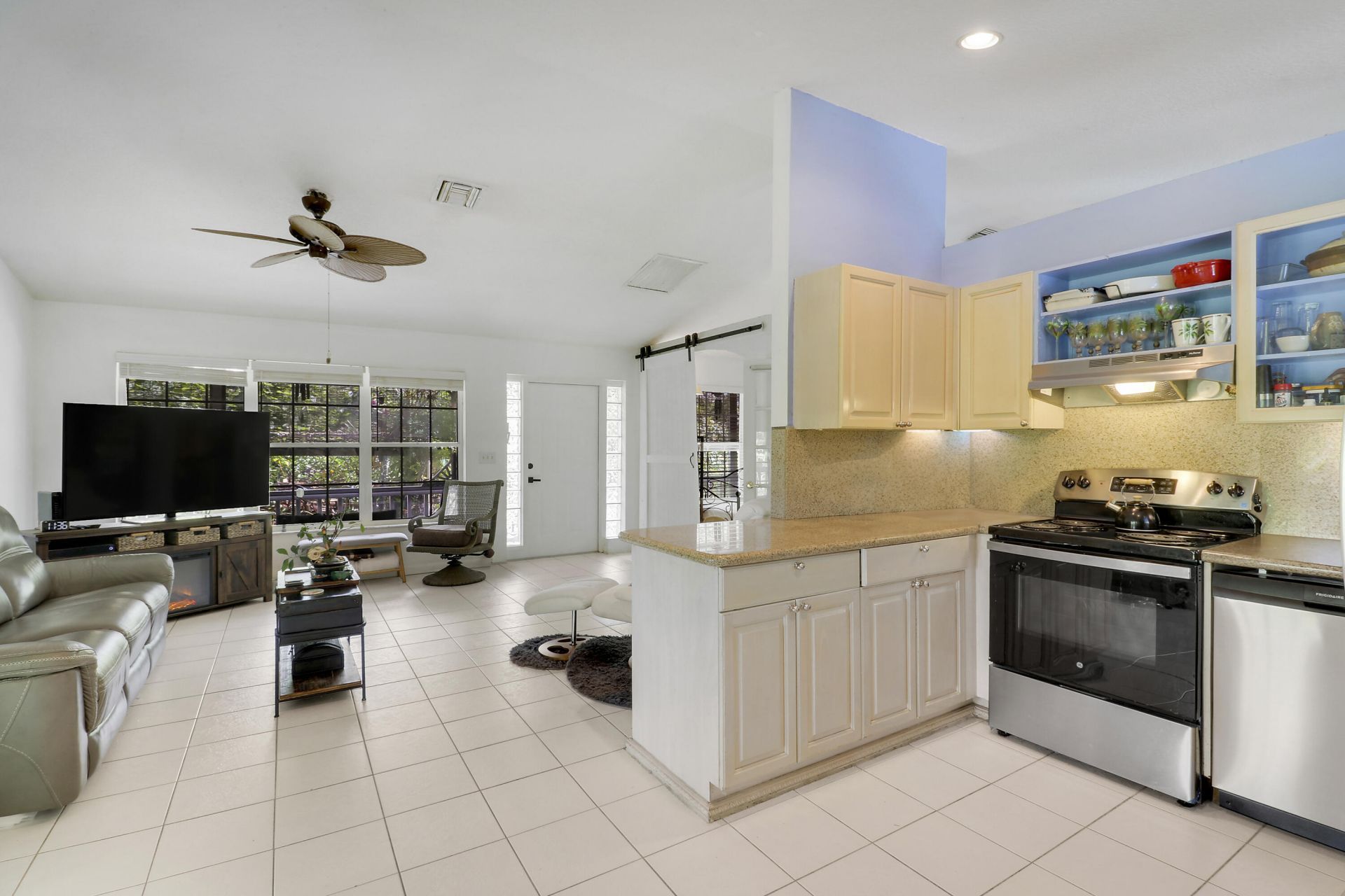 17146 79th Court N, The Acreage, FL 33470 Photo