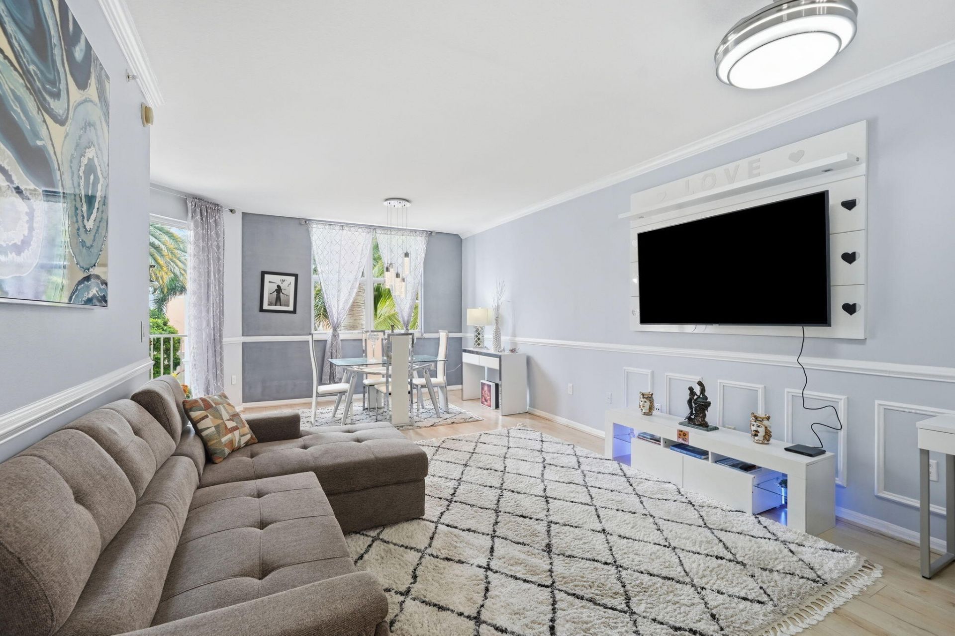 802 W Windward Way, Unit 304, Lantana, FL 33462 Photo