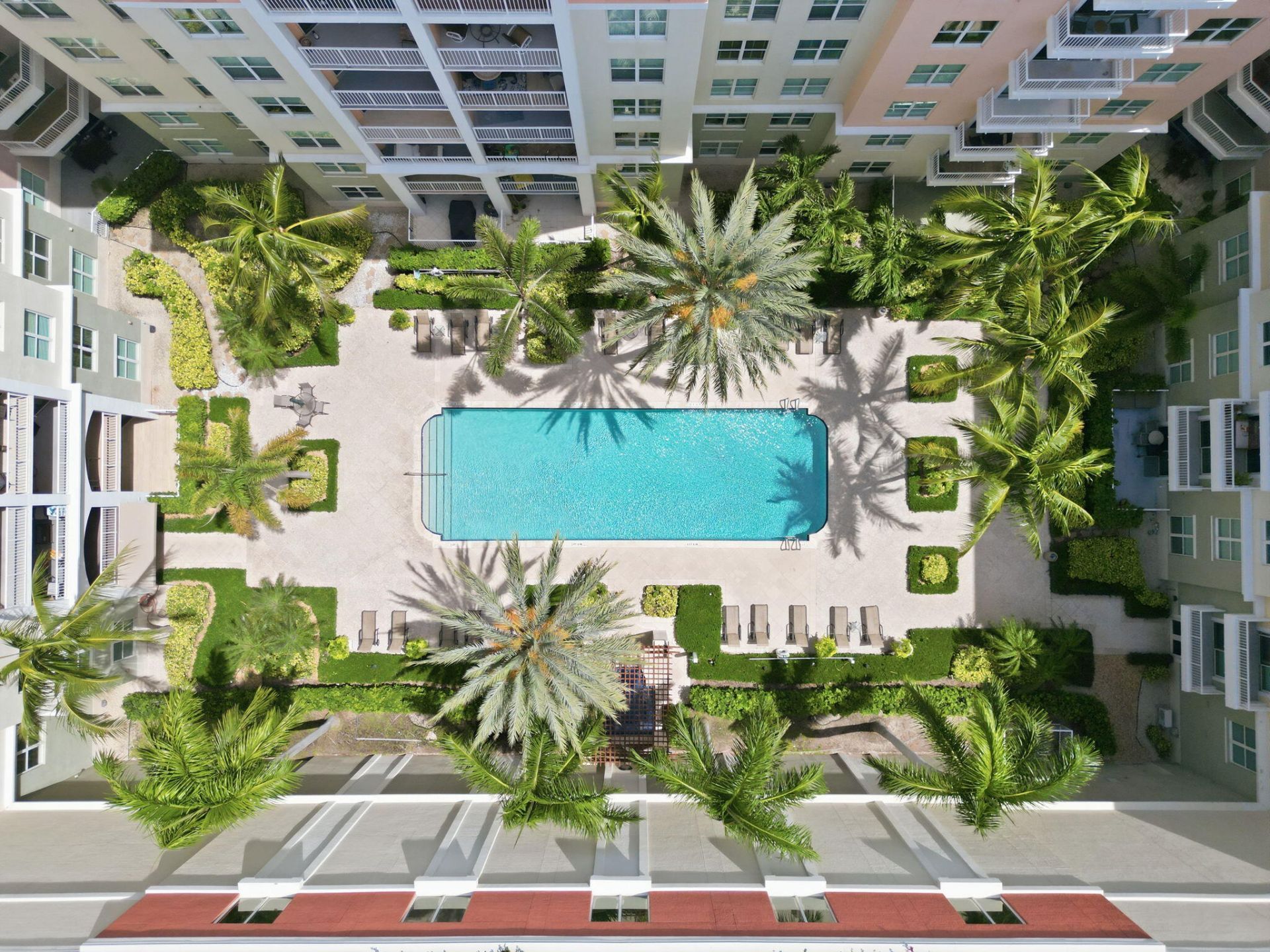 802 W Windward Way, Unit 304, Lantana, FL 33462 Photo
