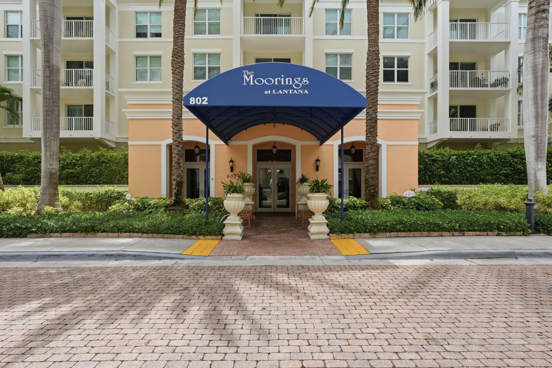 802 W Windward Way, Unit 304, Lantana, FL 33462 Photo
