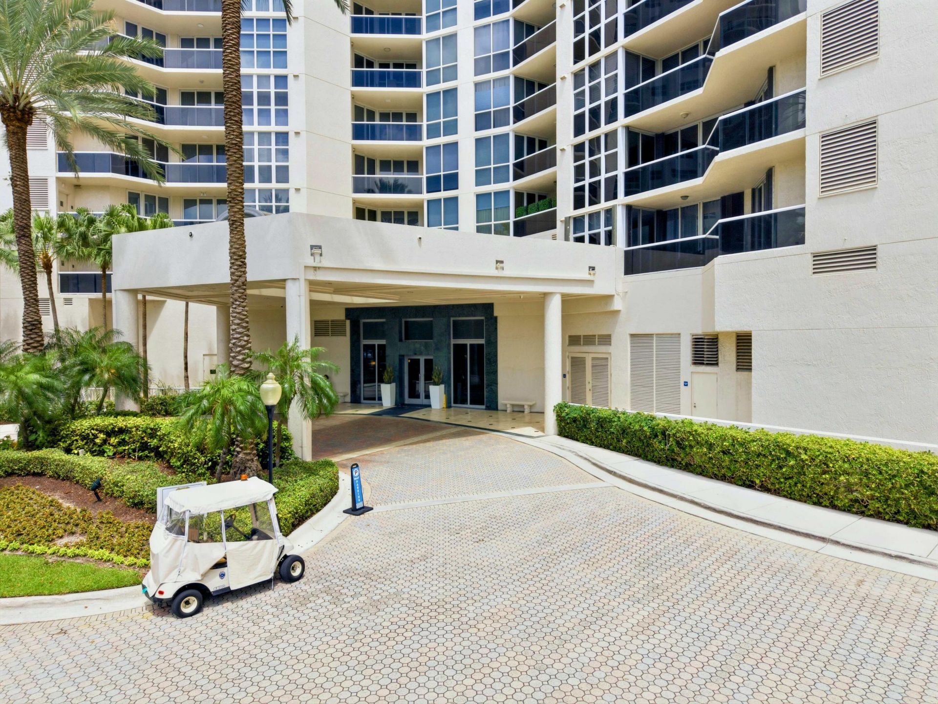 3200 N Ocean Boulevard, Unit 801, Fort Lauderdale, FL 33308 Photo