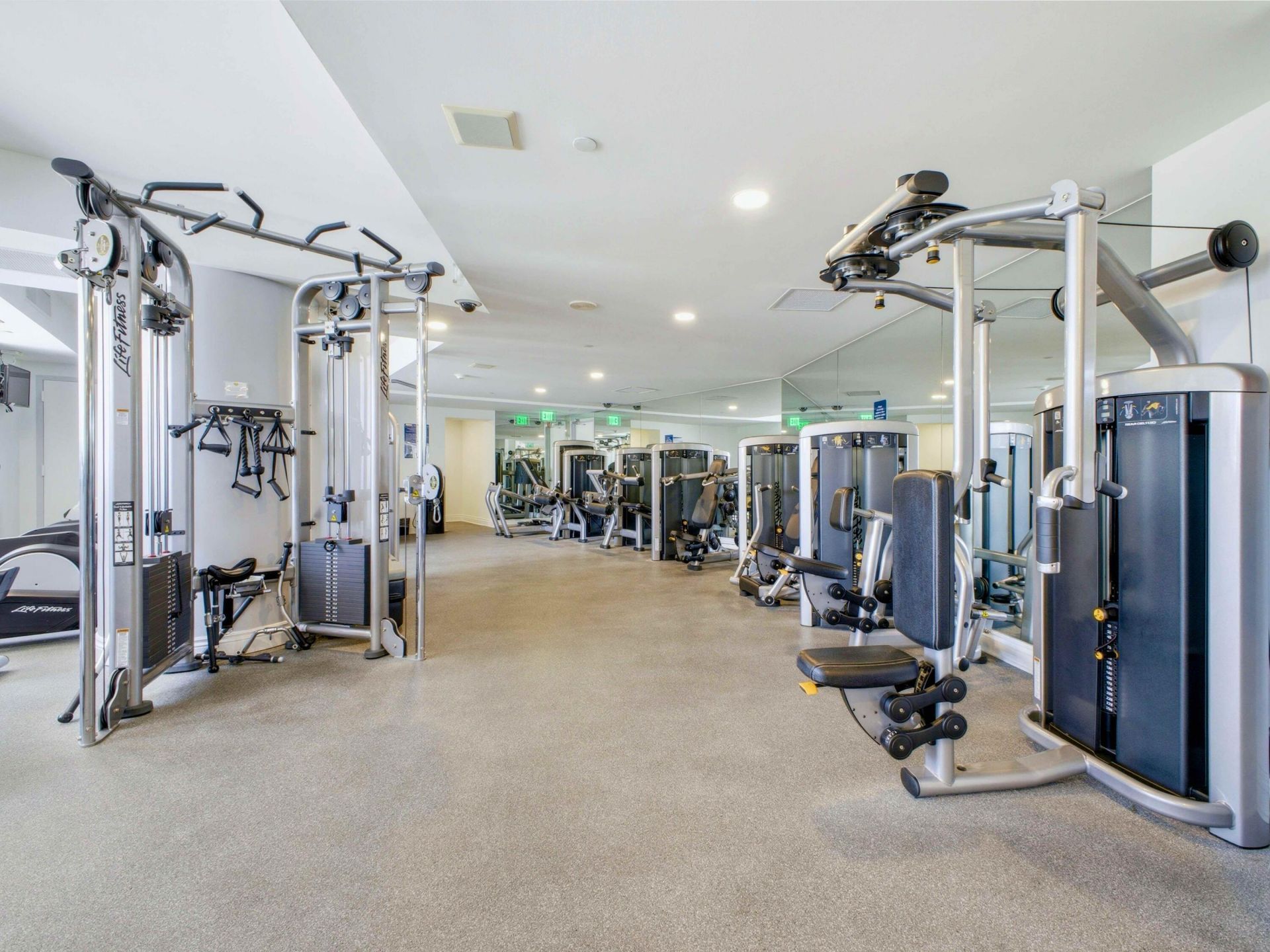 3200 N Ocean Boulevard, Unit 801, Fort Lauderdale, FL 33308 Photo