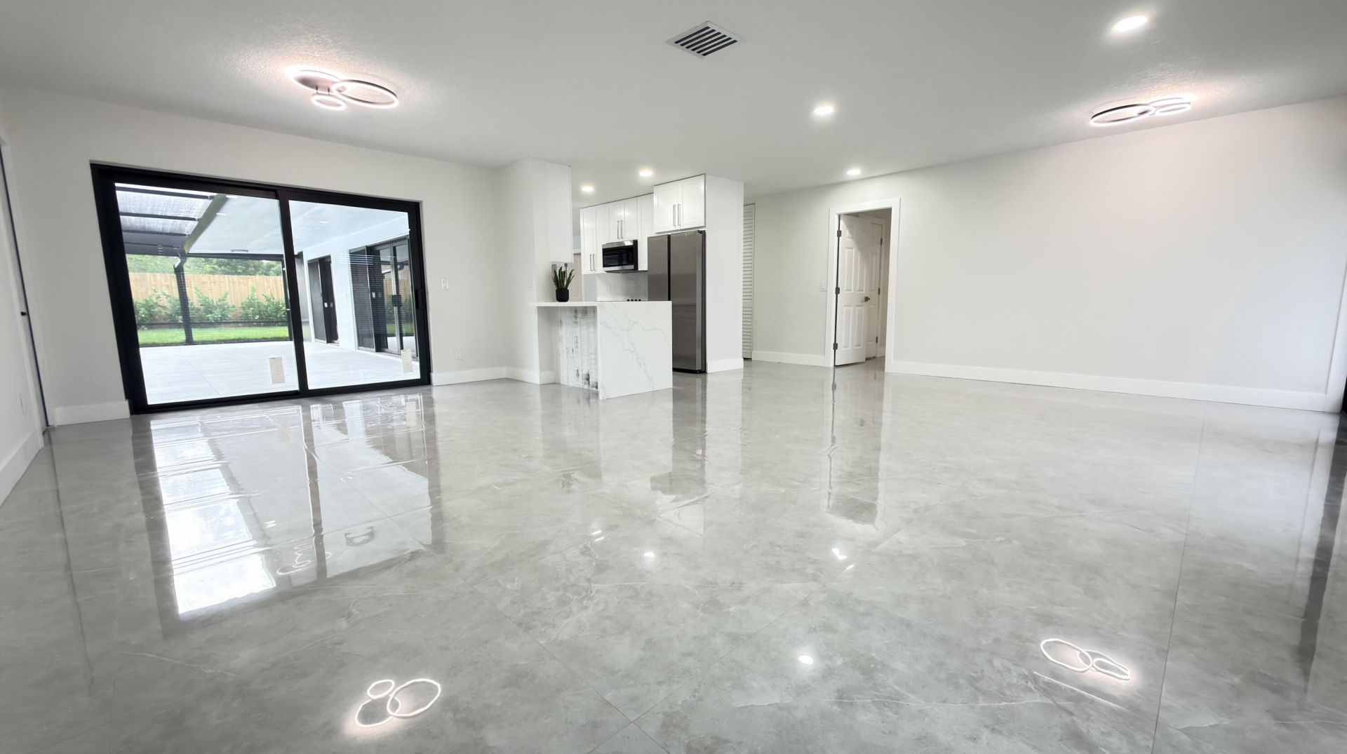 712 E Boulevard Chatelaine, Delray Beach, FL 33445 Photo