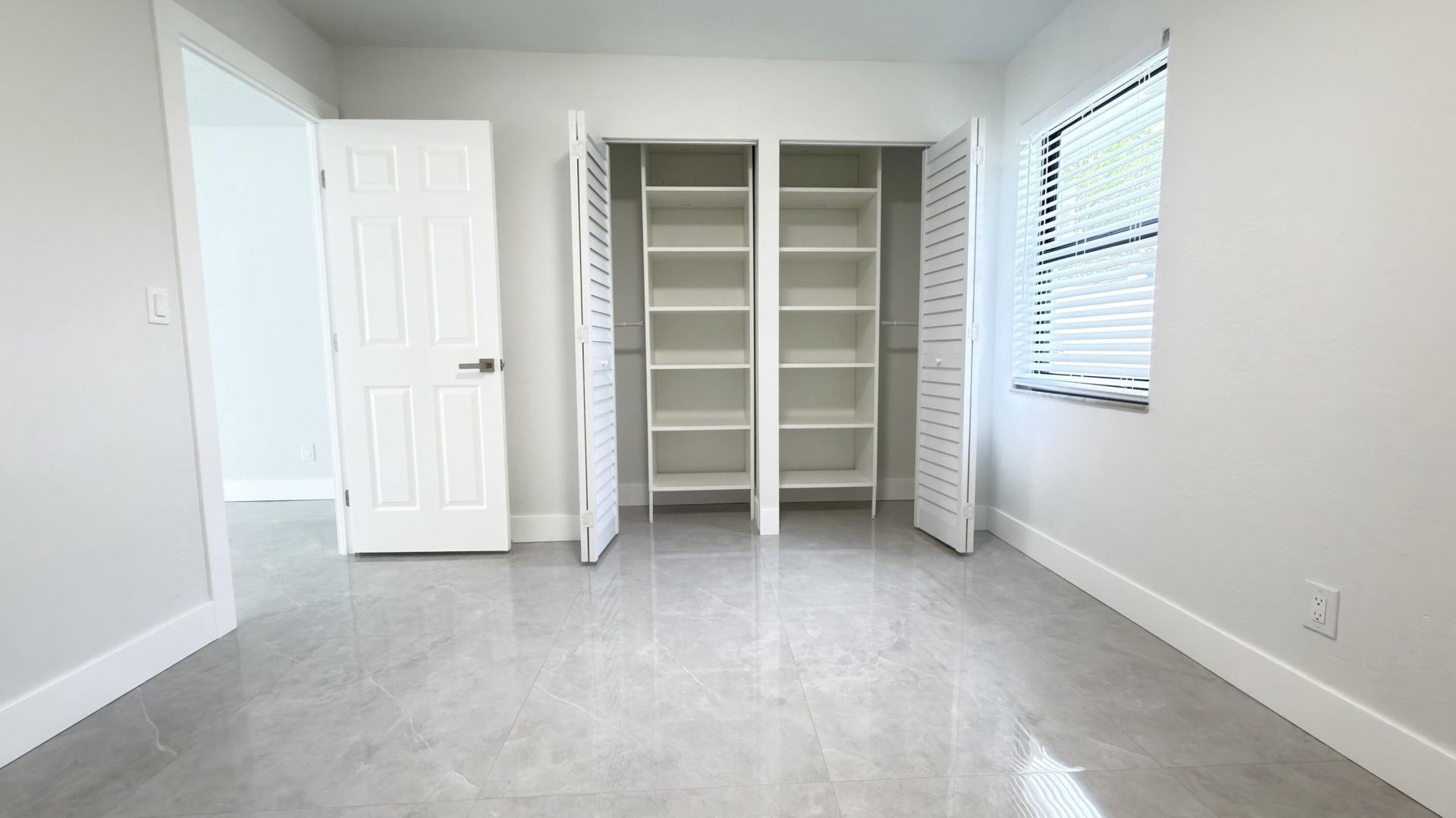 712 E Boulevard Chatelaine, Delray Beach, FL 33445 Photo