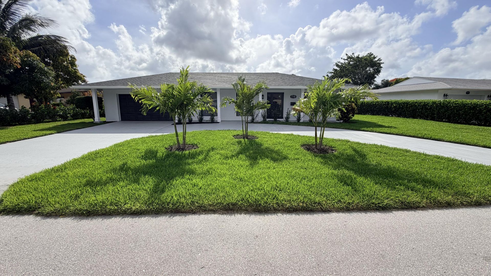 712 E Boulevard Chatelaine, Delray Beach, FL 33445 Photo