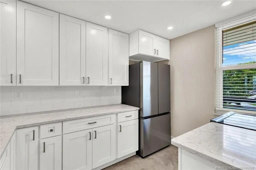 1950 SW Palm City Road, Unit 14-305, Stuart, FL 34994 Photo