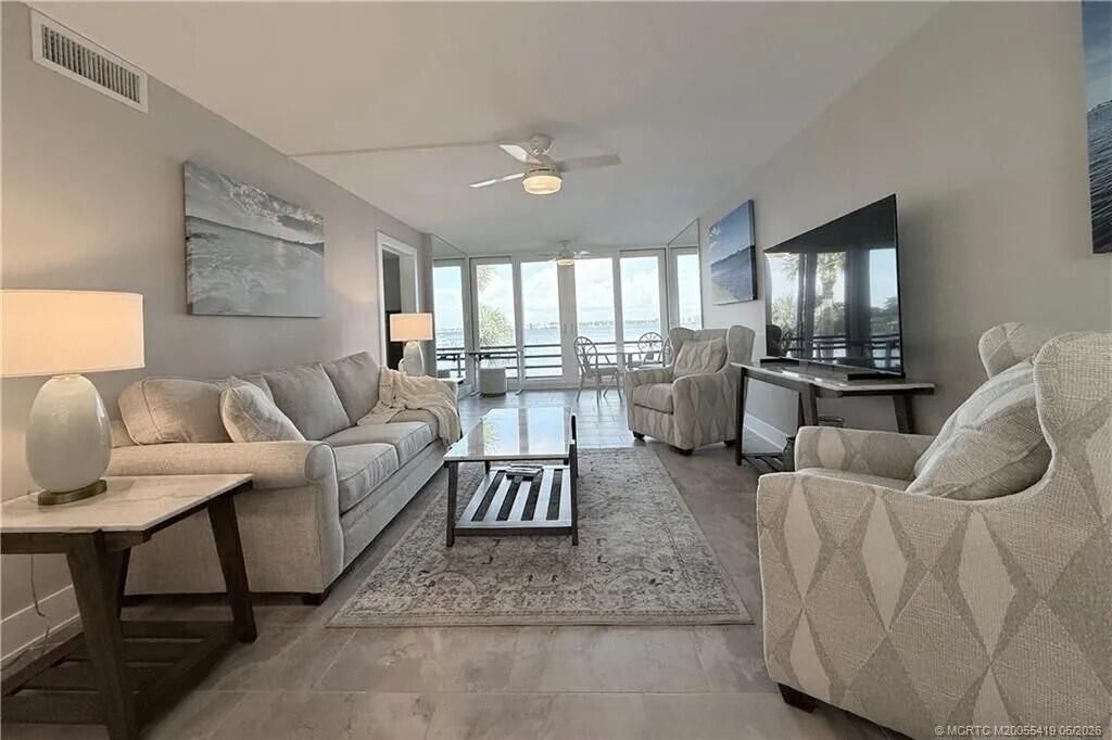 1950 SW Palm City Road, Unit 14-305, Stuart, FL 34994 Photo