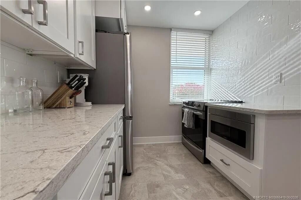1950 SW Palm City Road, Unit 14-305, Stuart, FL 34994 Photo