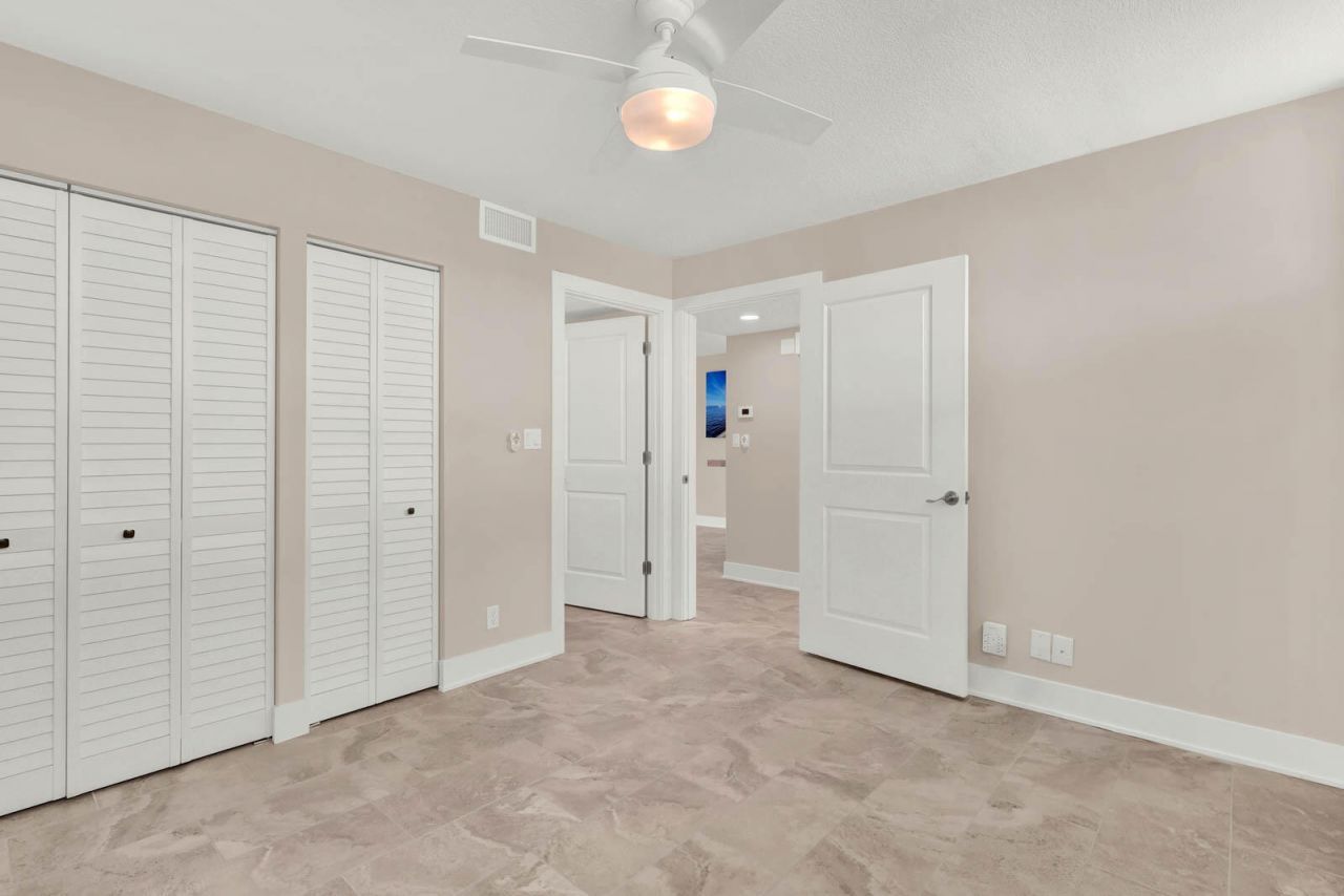 1950 SW Palm City Road, Unit 14-305, Stuart, FL 34994 Photo