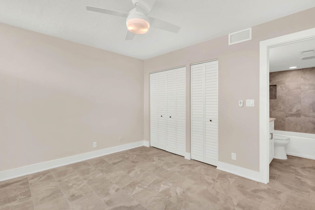 1950 SW Palm City Road, Unit 14-305, Stuart, FL 34994 Photo