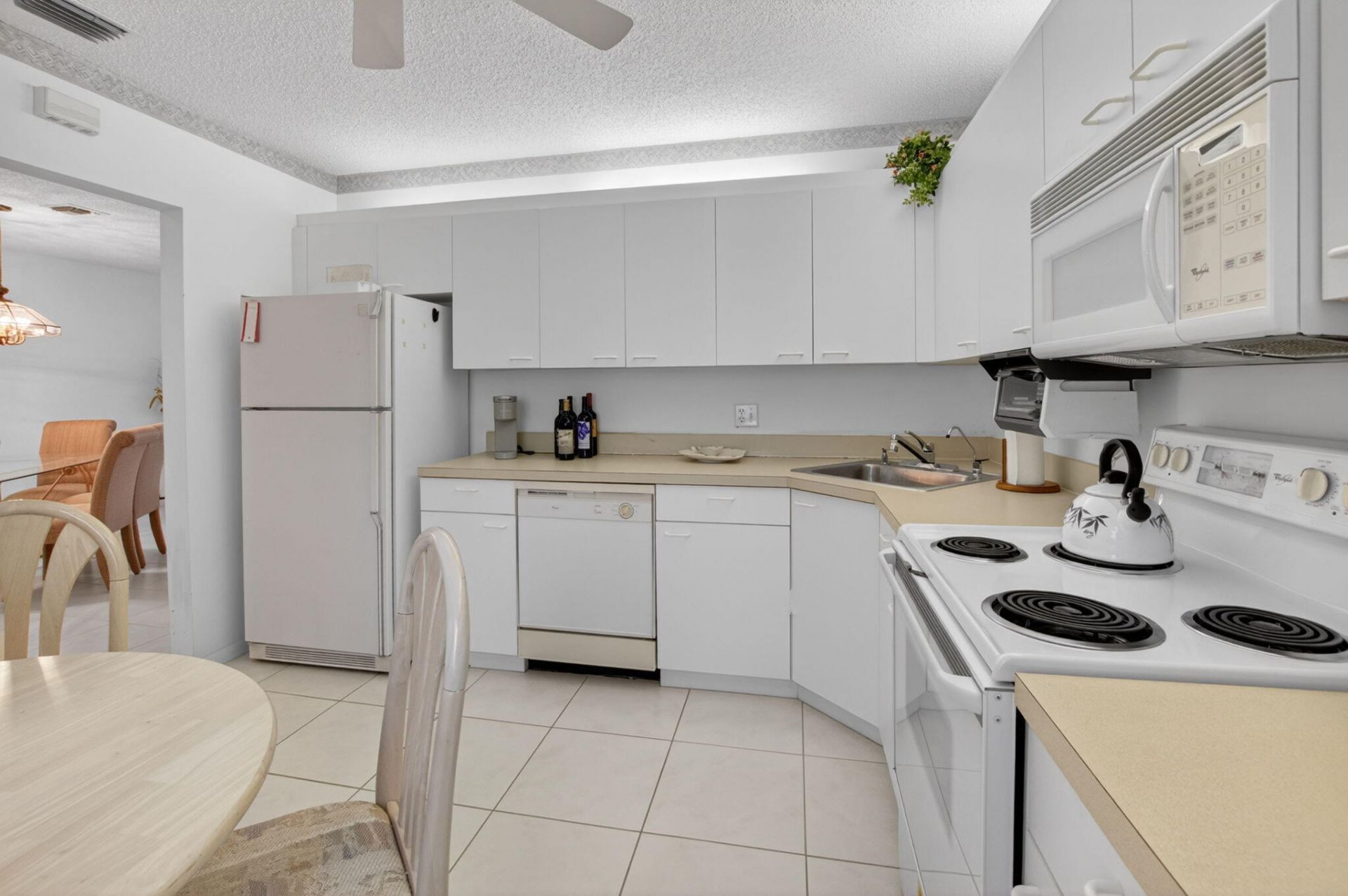 5153 Floria Drive, Unit J, Boynton Beach, FL 33437 Photo