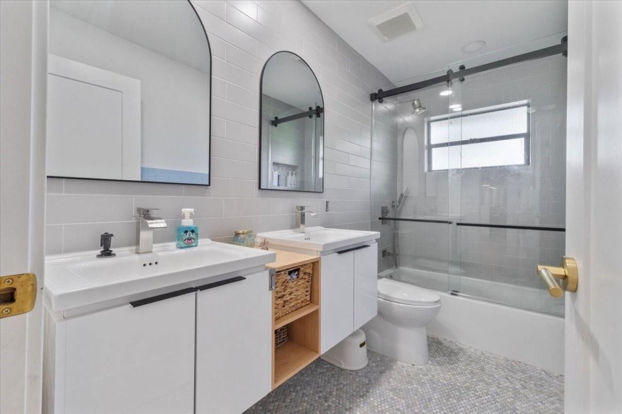 4911 NW 96th Drive, Coral Springs, FL 33076 Photo