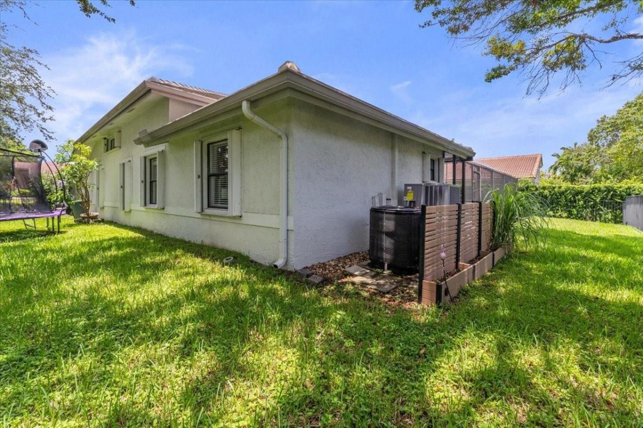 4911 NW 96th Drive, Coral Springs, FL 33076 Photo