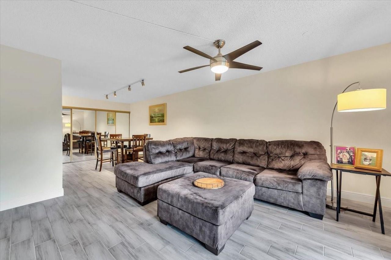 3909 N Ocean Boulevard, Unit 210, Fort Lauderdale, FL 33308 Photo