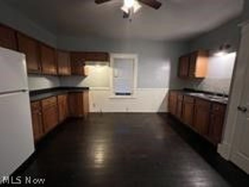 1976 Smithfield Street, Youngstown, OH 44509 Photo 5