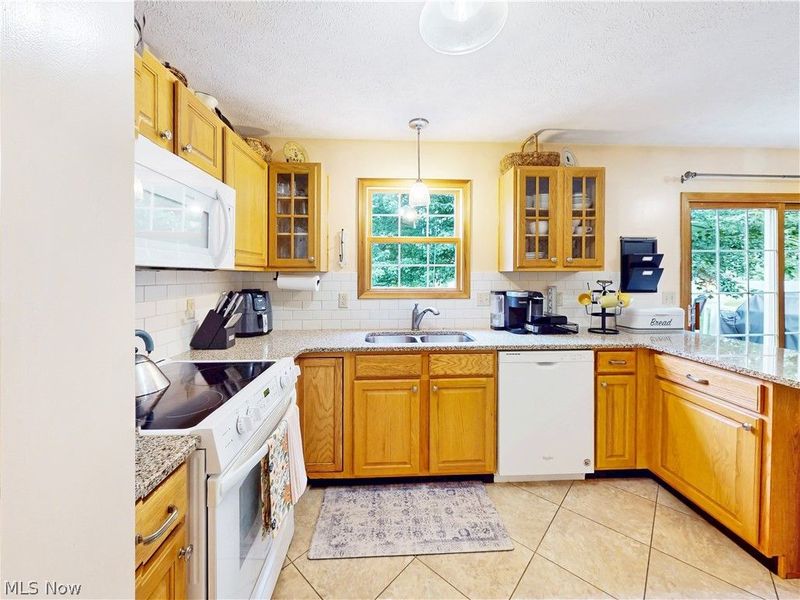 8260 Rachel Lane , North Ridgeville, OH 44039 Photo 12