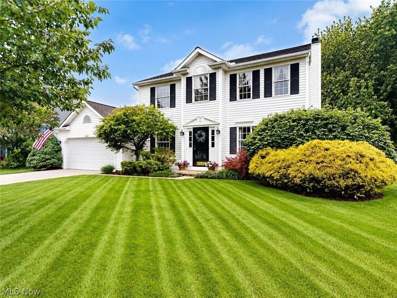 8260 Rachel Lane , North Ridgeville, OH 44039 Photo 2