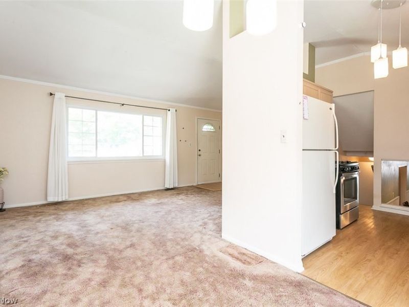 6379 Edgehurst Drive , Brook Park, OH 44142 Photo 13