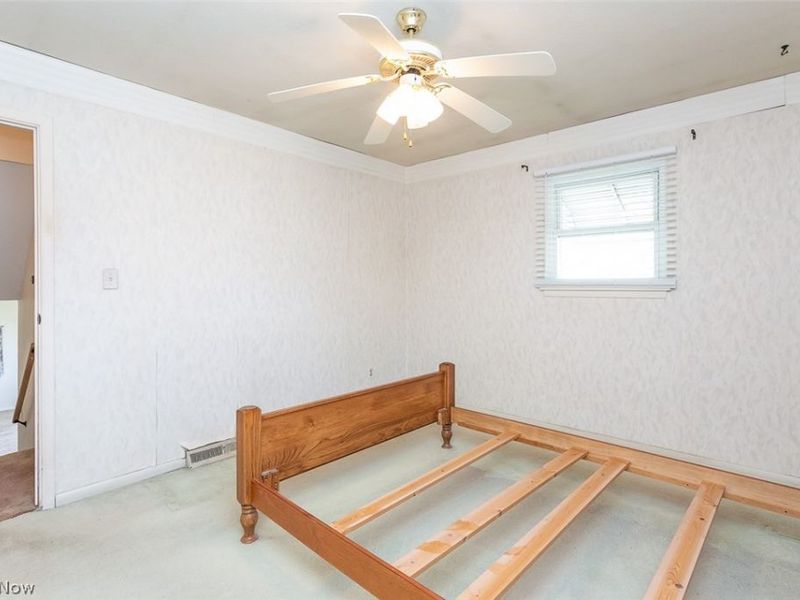 6379 Edgehurst Drive , Brook Park, OH 44142 Photo 23
