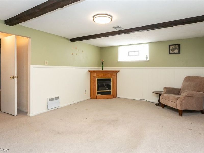 6379 Edgehurst Drive , Brook Park, OH 44142 Photo 35