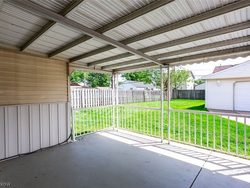6379 Edgehurst Drive , Brook Park, OH 44142 Photo 46