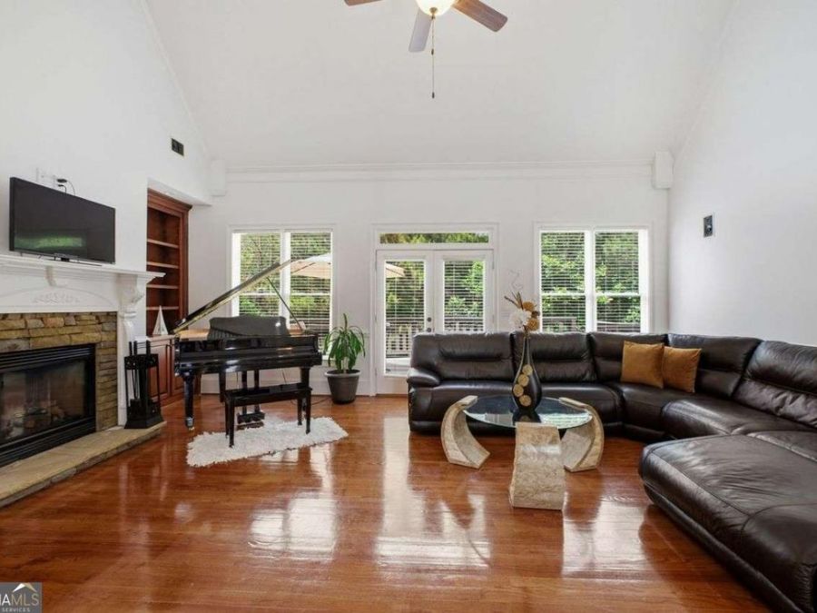 Property Image 14