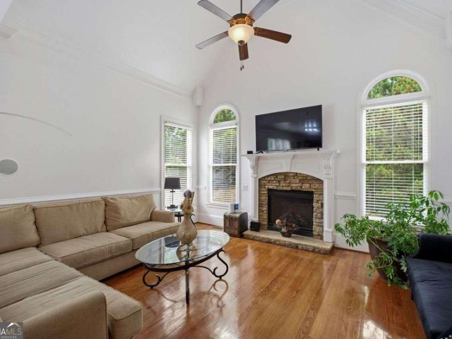 Property Image 25