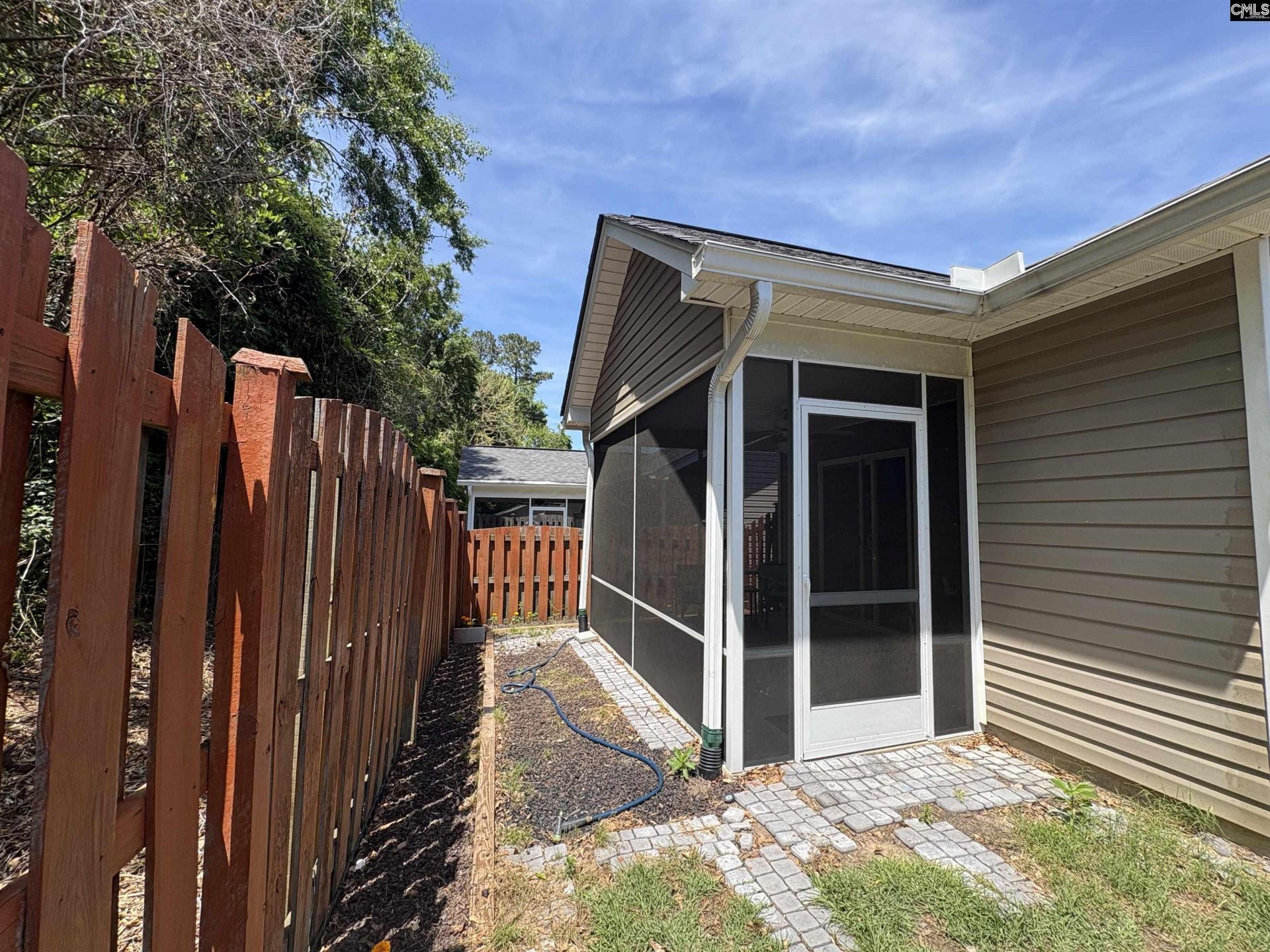 173 Tennis View Court Photo 13
