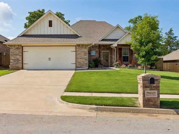7932 Mimosa Drive, Edmond, OK 73034