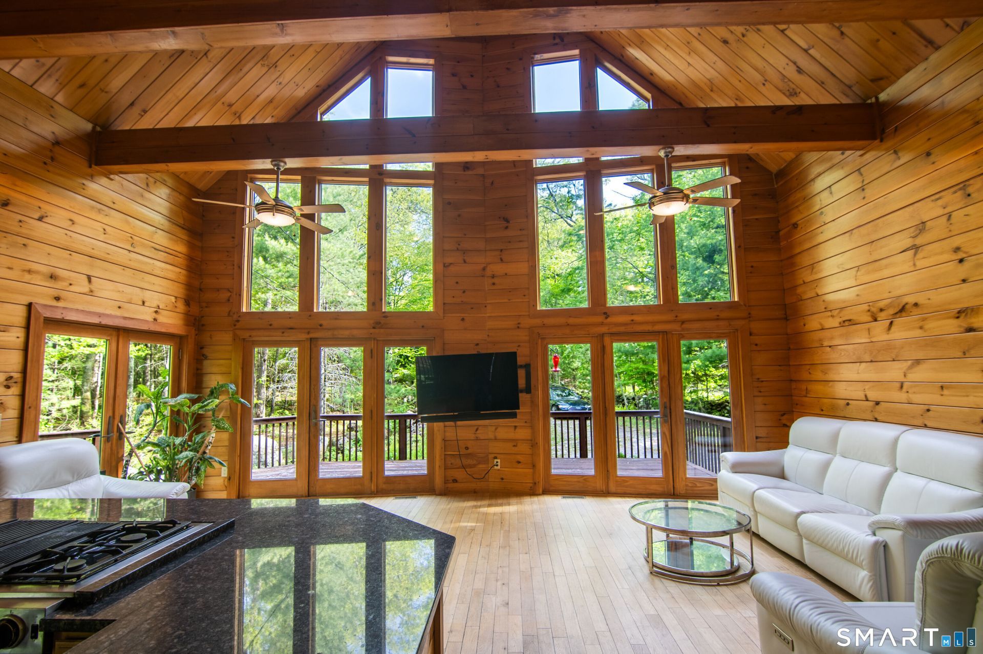 334 Ledge, Killingly, CT 06241 Main Photo