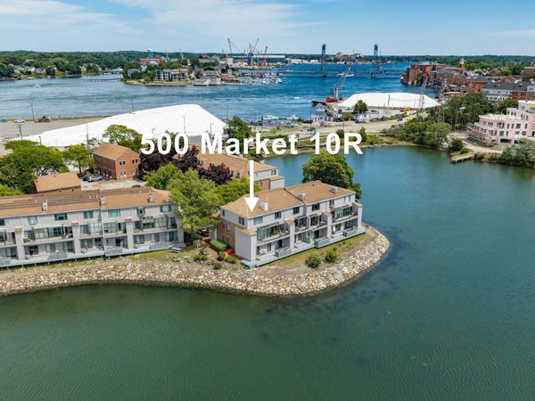 500 Market Street, Unit 10R, Portsmouth, NH 03801