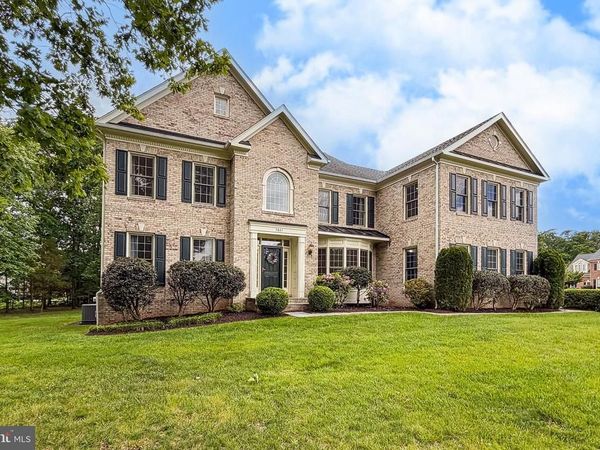 5841 SADDLE DOWNS PLACE, CENTREVILLE, VA 20120