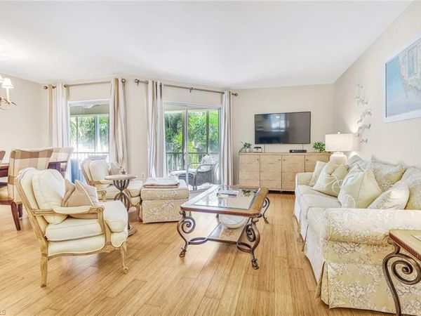 3200 Binnacle DR, Unit D3, NAPLES, FL 34103