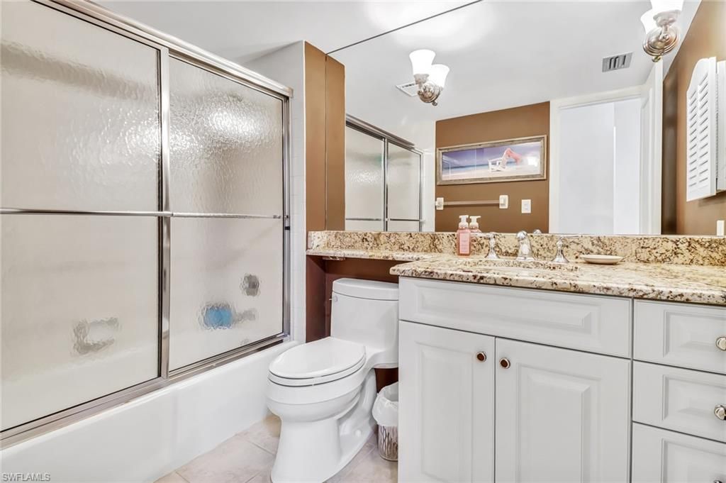 3200 Binnacle Dr, Unit D3, Naples, FL 34103 Photo