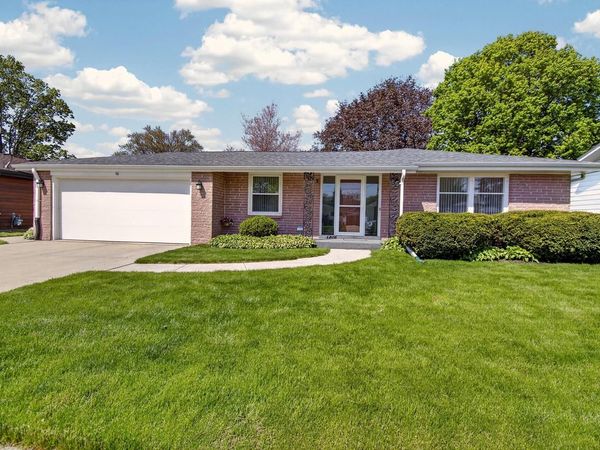 116 Virginia STREET, Racine, WI 53405