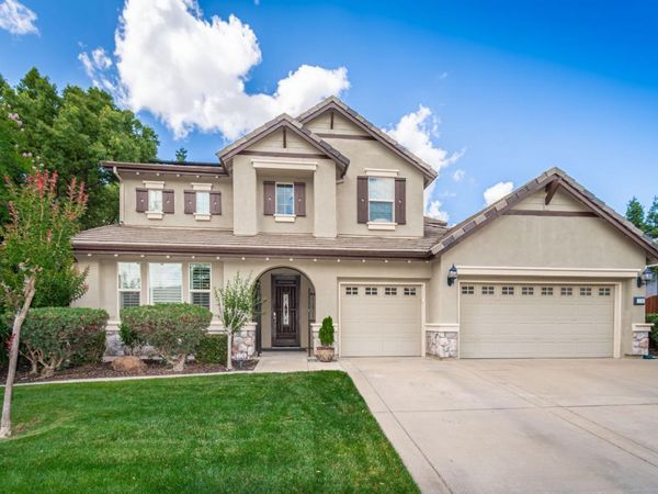 1136 Oak Valley Dr, Lincoln, CA 95648