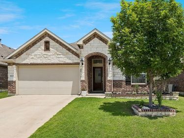 14824 Rocky Face Lane, Fort Worth, TX 76052