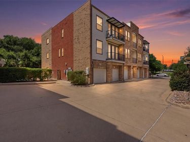 1020 Texas Street, Unit 3100, Fort Worth, TX 76102