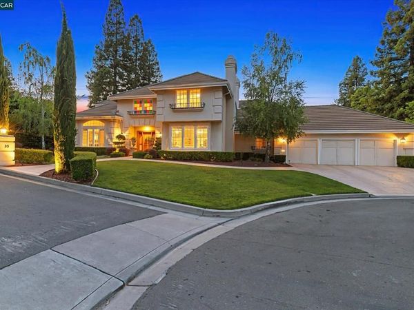 10 Elizabeth Ln, Danville, CA 94526