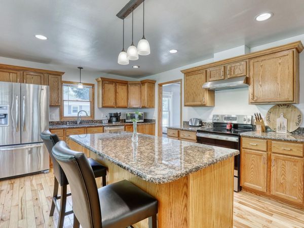 24519 84th St, Salem Lakes, WI 53168