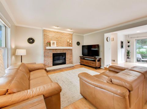 Main Photo