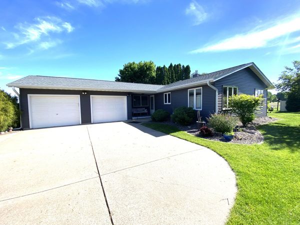 717 Mark St N, West Salem, WI 54669
