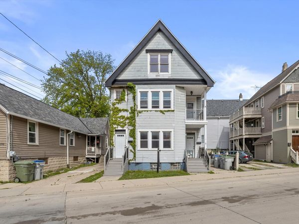 1742 N Pulaski St, Unit 1744, Milwaukee, WI 53202