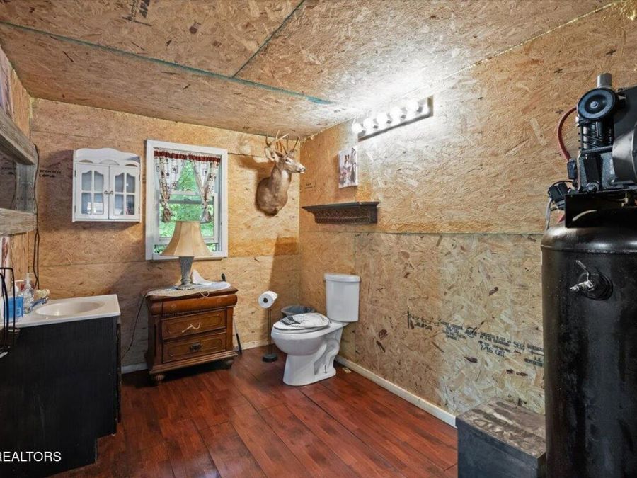 Property Image 43