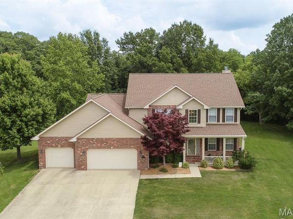 1120 Red Hawk Ridge Lane, O'Fallon, IL 62269