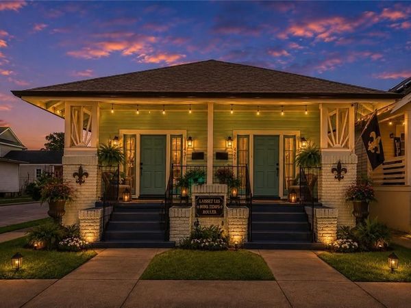 431 429 S GENOIS Street, New Orleans, LA 70119